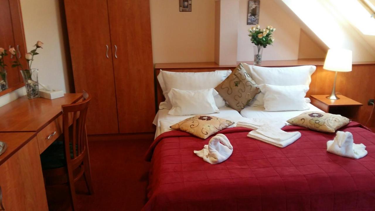 Hotel Isabell 3*